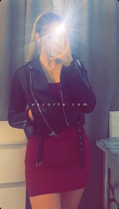 annonce escort nimes|Escort girl annonces Nimes